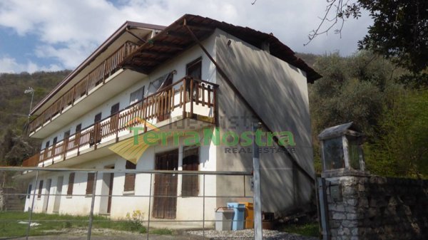 casa indipendente in vendita a Polcenigo in zona Range