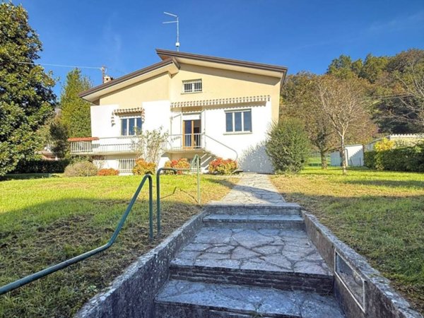 casa indipendente in vendita a Polcenigo in zona San Giovanni