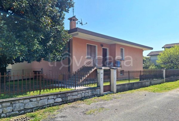 casa indipendente in vendita a Polcenigo in zona San Giovanni