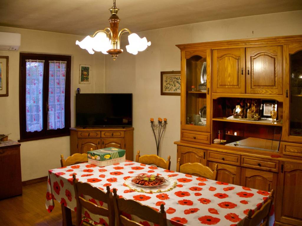 casa indipendente in vendita a Polcenigo in zona San Giovanni