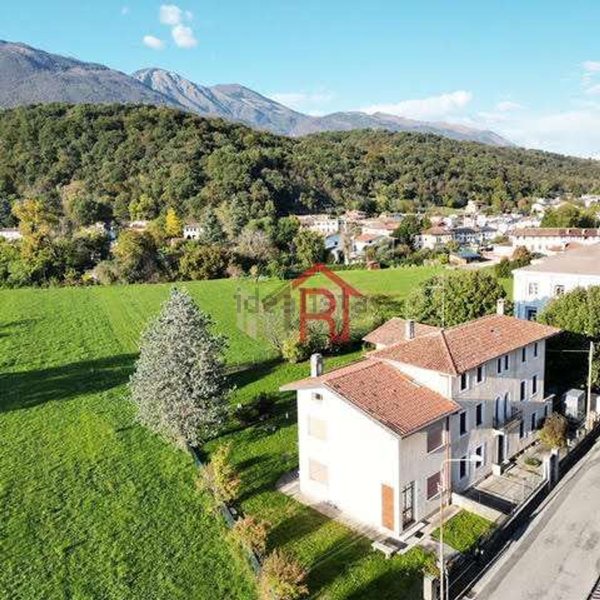 casa indipendente in vendita a Polcenigo in zona San Giovanni