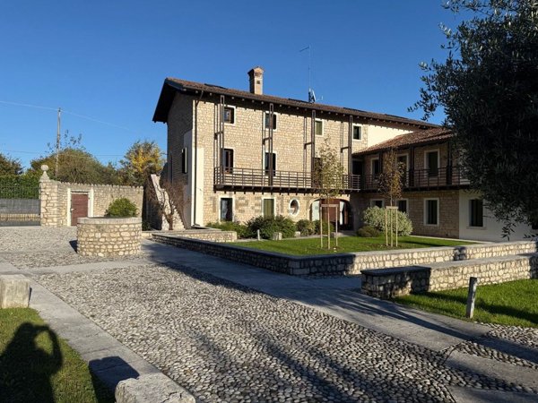 appartamento in vendita a Polcenigo