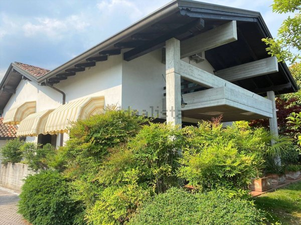 casa indipendente in vendita a Polcenigo in zona San Giovanni