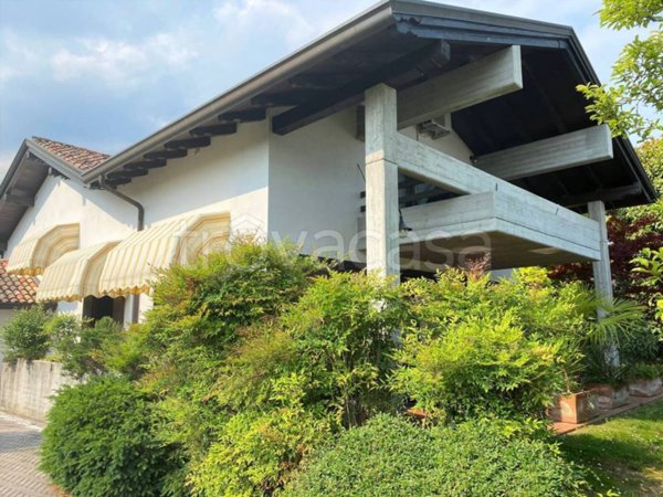 casa indipendente in vendita a Polcenigo in zona San Giovanni