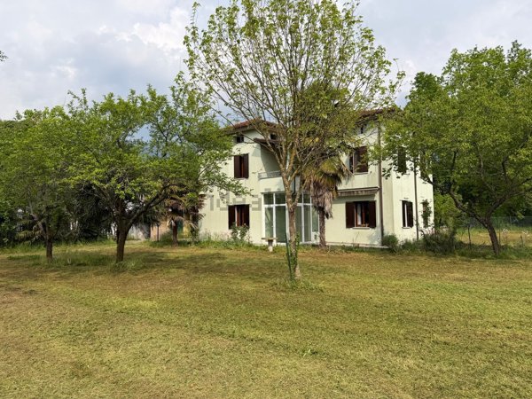 casa indipendente in vendita a Polcenigo