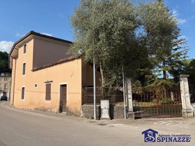 casa indipendente in vendita a Polcenigo in zona San Giovanni
