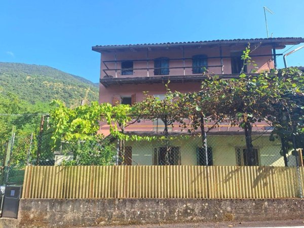 casa indipendente in vendita a Polcenigo in zona Range