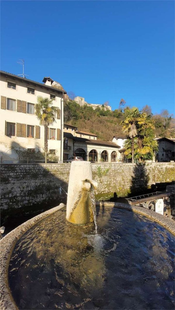 casa indipendente in vendita a Polcenigo in zona Range
