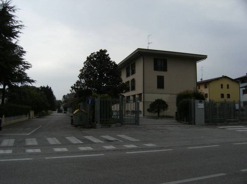 intera palazzina in vendita a Porcia
