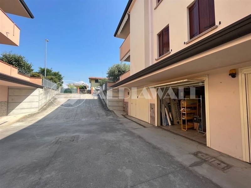 ufficio in vendita a Porcia