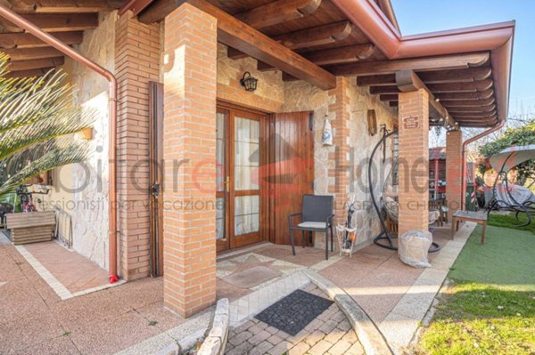casa indipendente in vendita a Porcia