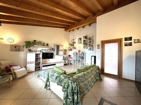appartamento in vendita a Porcia in zona Talponedo