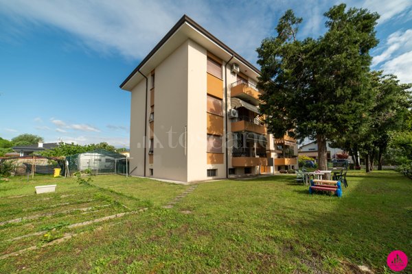 appartamento in vendita a Porcia in zona Sant'Antonio