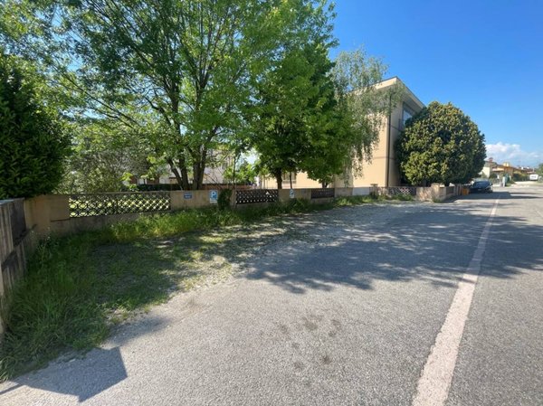 appartamento in vendita a Porcia in zona Rorai Piccolo