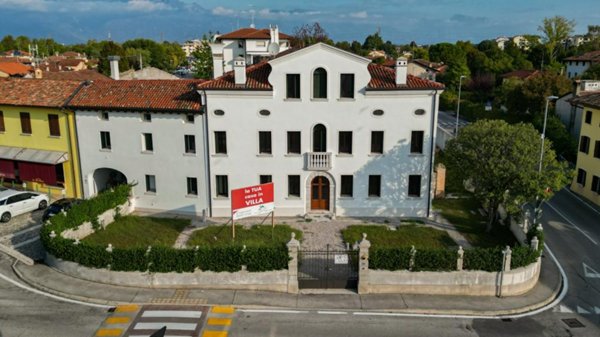 casa indipendente in vendita a Porcia