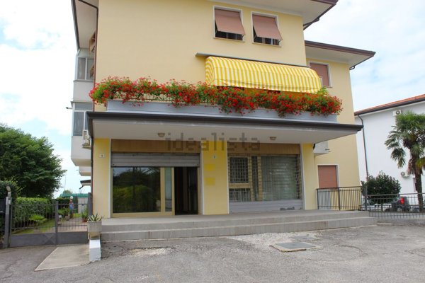 ufficio in vendita a Porcia