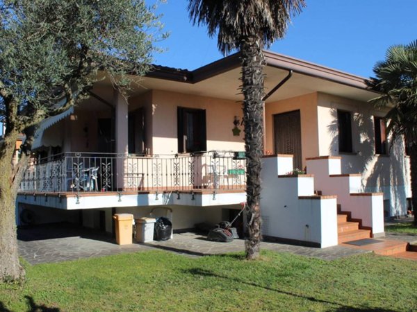 casa indipendente in vendita a Porcia