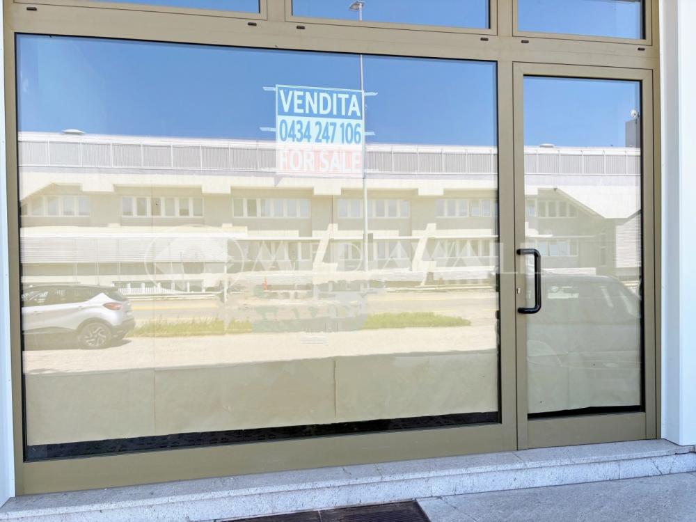 ufficio in vendita a Porcia