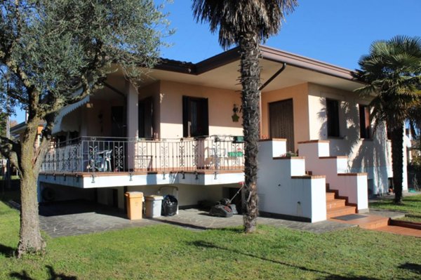 casa indipendente in vendita a Porcia