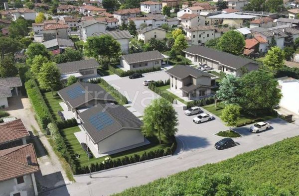 casa indipendente in vendita a Porcia