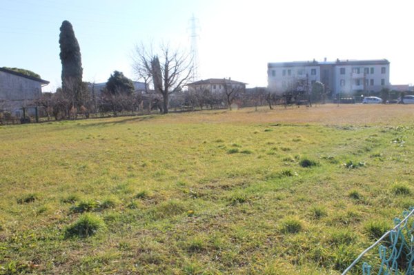 casa indipendente in vendita a Porcia