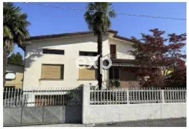 casa indipendente in vendita a Porcia