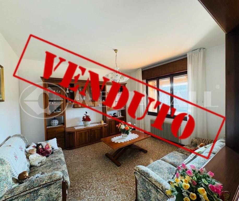 casa indipendente in vendita a Porcia