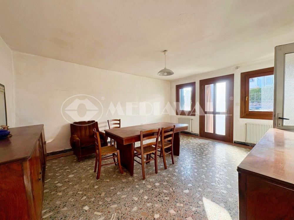 casa indipendente in vendita a Porcia