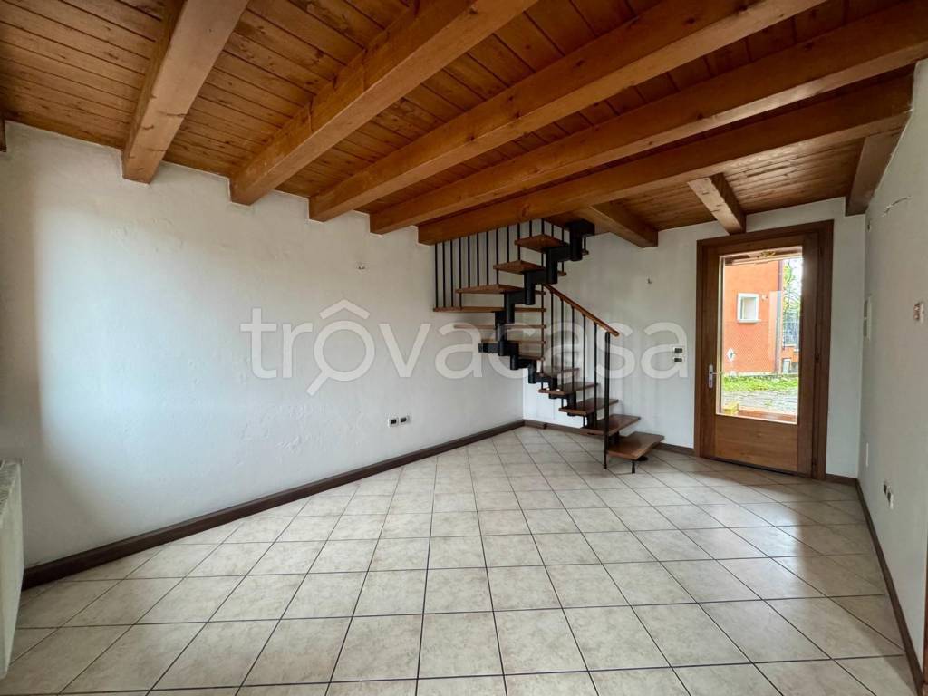 casa indipendente in vendita a Porcia