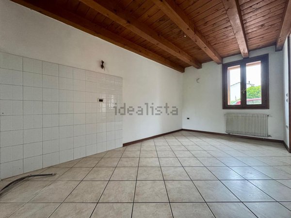 casa indipendente in vendita a Porcia