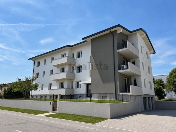 appartamento in vendita a Porcia in zona Sant'Antonio