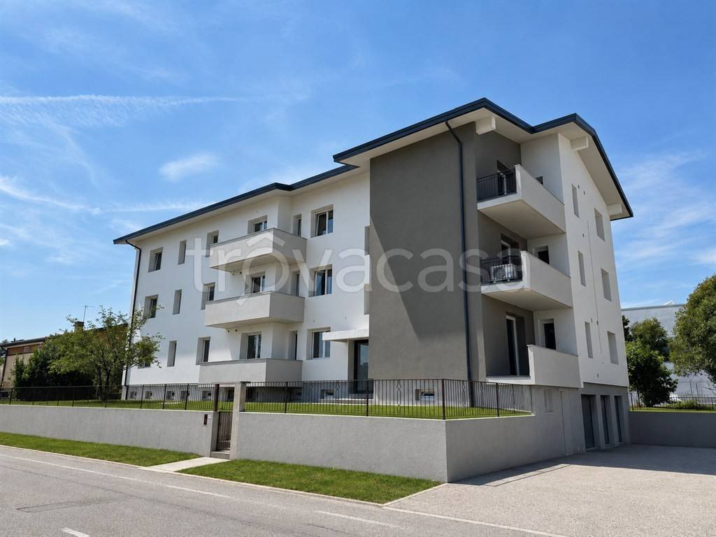 appartamento in vendita a Porcia in zona Sant'Antonio