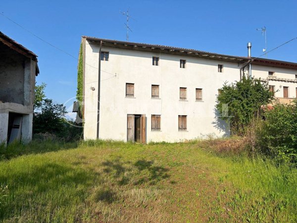 casa indipendente in vendita a Porcia