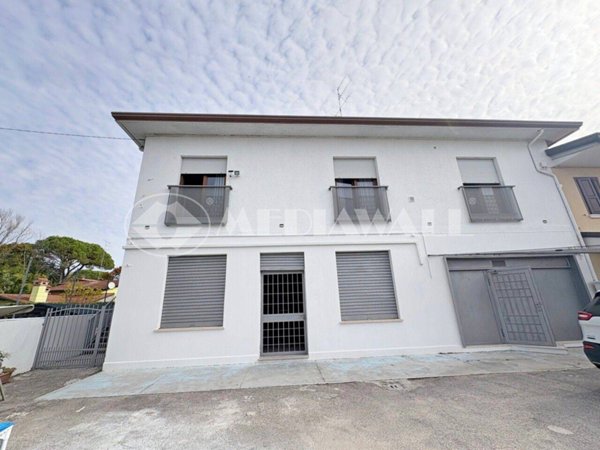 appartamento in vendita a Porcia in zona Rorai Piccolo