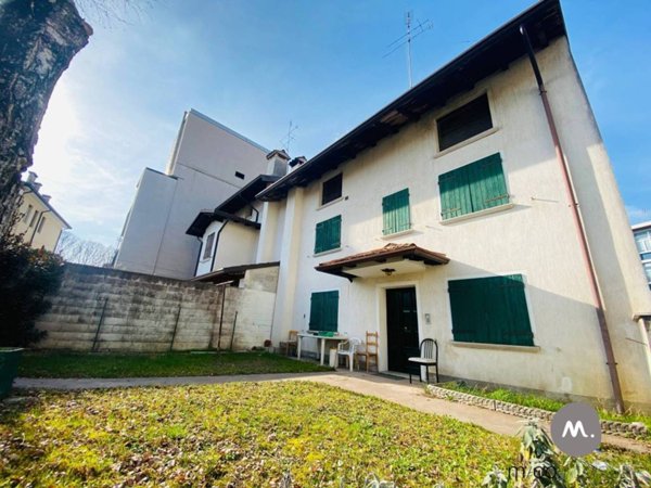 casa indipendente in vendita a Pordenone