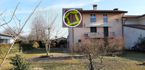 casa indipendente in vendita a Pordenone in zona Torre