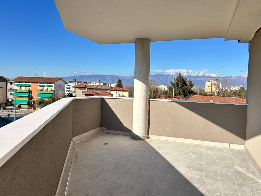 appartamento in vendita a Pordenone in zona San Gregorio