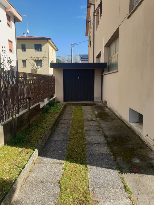 casa indipendente in vendita a Pordenone