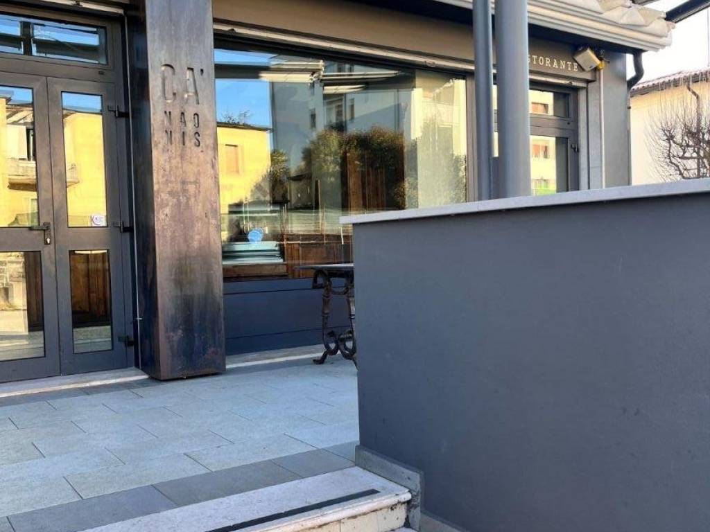 negozio in vendita a Pordenone in zona San Gregorio