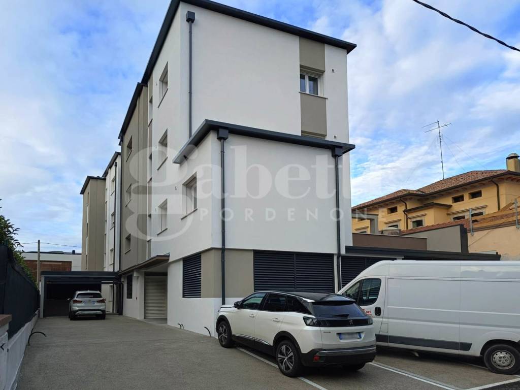 appartamento in vendita a Pordenone in zona Rorai Grande