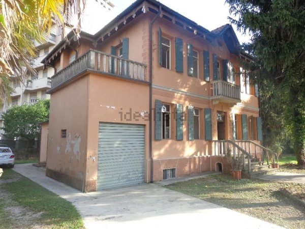 casa indipendente in vendita a Pordenone