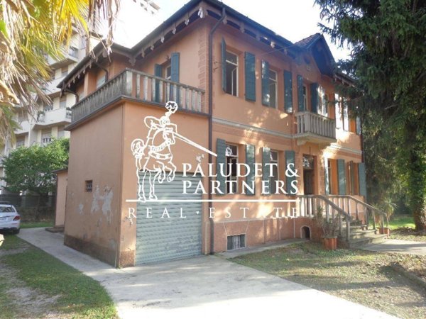 casa indipendente in vendita a Pordenone in zona Rorai Grande