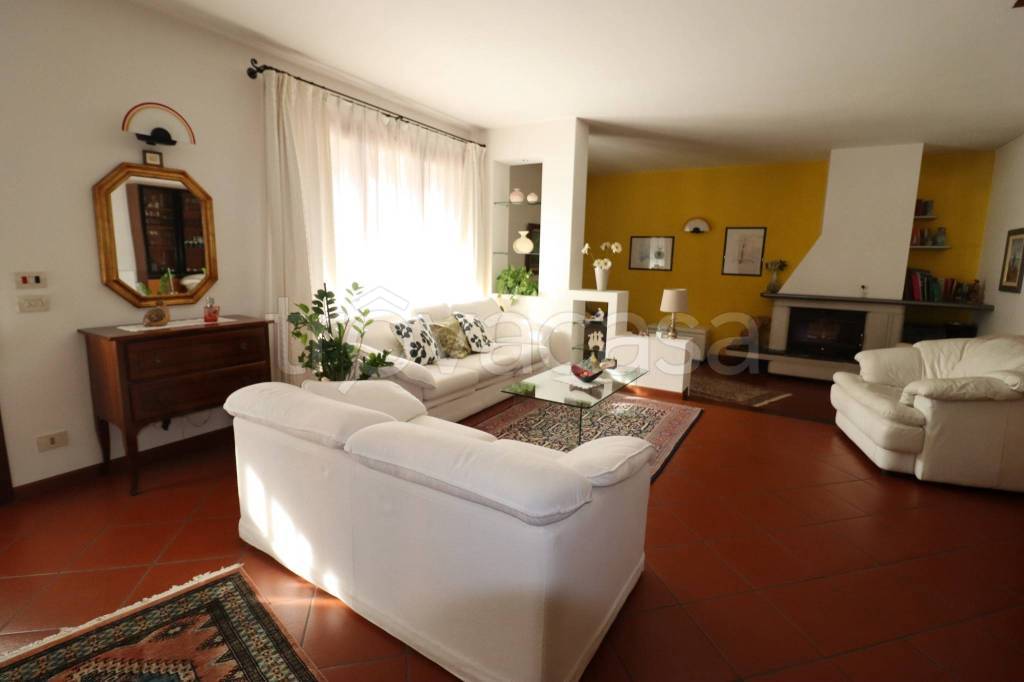 casa indipendente in vendita a Pordenone in zona Vallenoncello