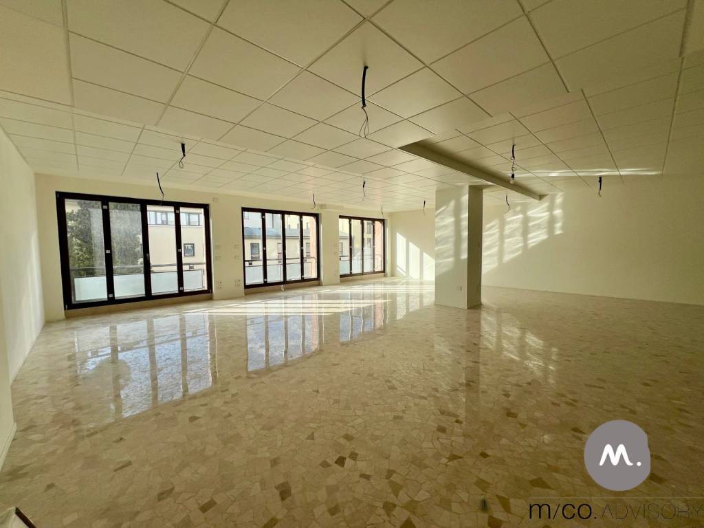 ufficio in vendita a Pordenone
