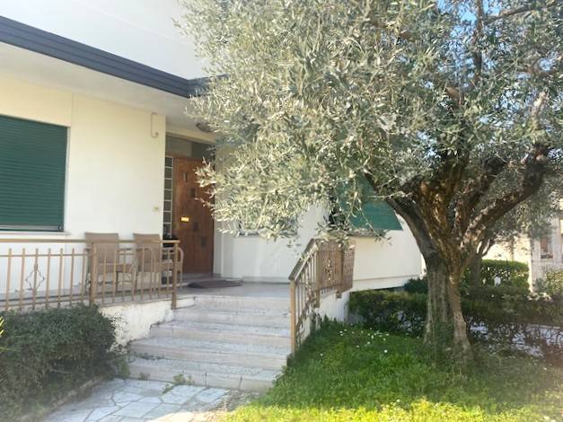 casa indipendente in vendita a Pordenone