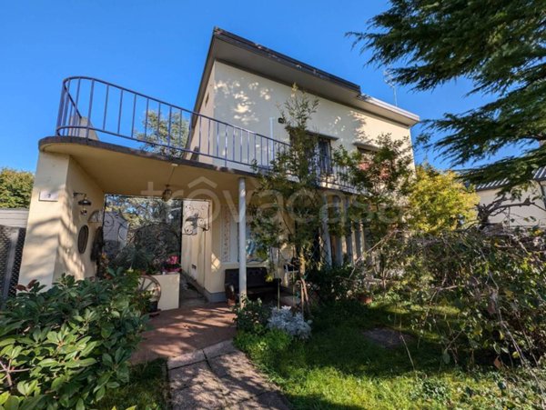 casa indipendente in vendita a Pordenone