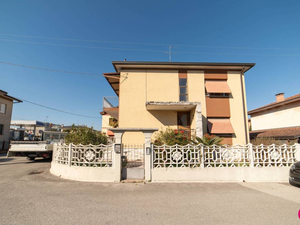 appartamento in vendita a Pordenone in zona Torre