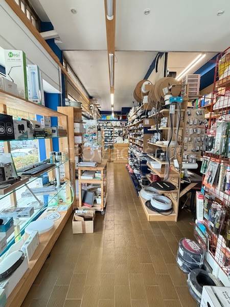 negozio in vendita a Pordenone
