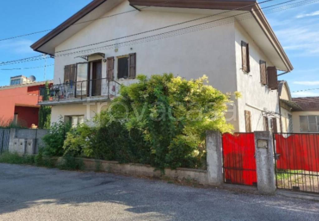appartamento in vendita a Pordenone
