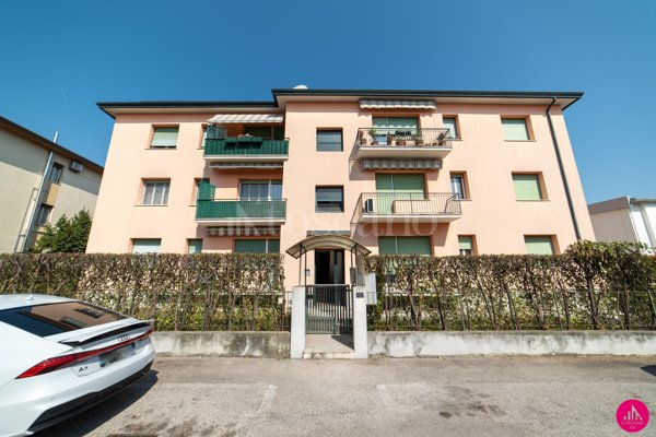 appartamento in vendita a Pordenone in zona Rorai Grande